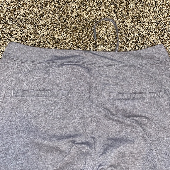 Grey Lululemon Ankle Leggings - Picture 6 of 7